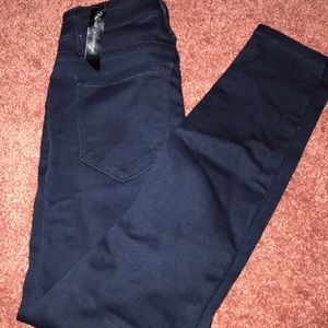 BRAND NWT BEBE DARK WASH JEANS
